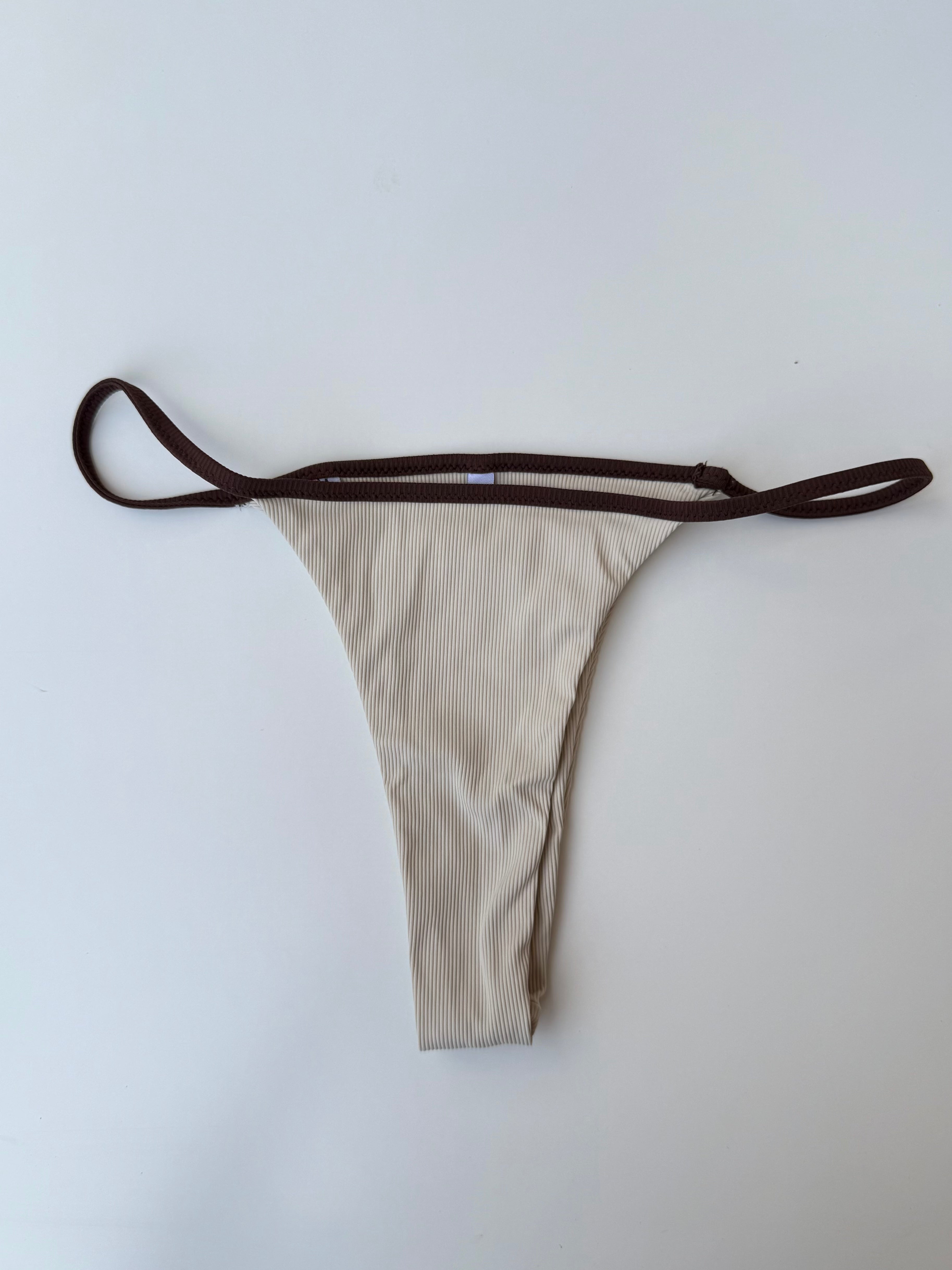 Basic Bikini Bottom Bicolor